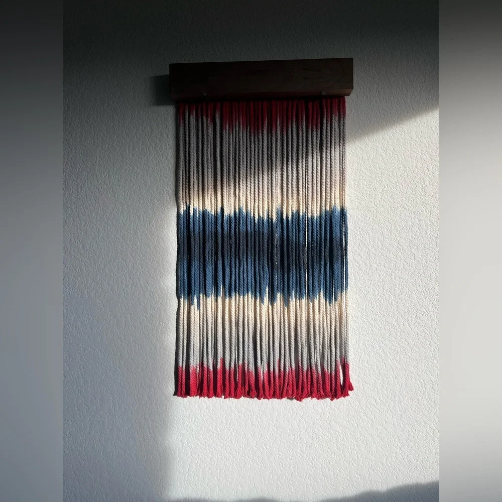 OPTIMUM - Modern Dip Dye Art l Wall Hanging | Small Macrame Art | Red & Blue